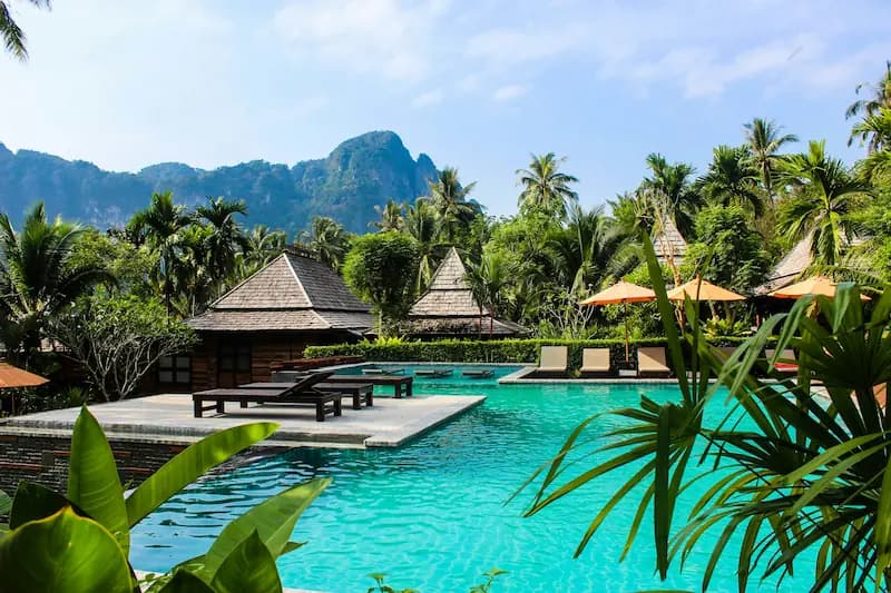 Secluded jungle retreat villa